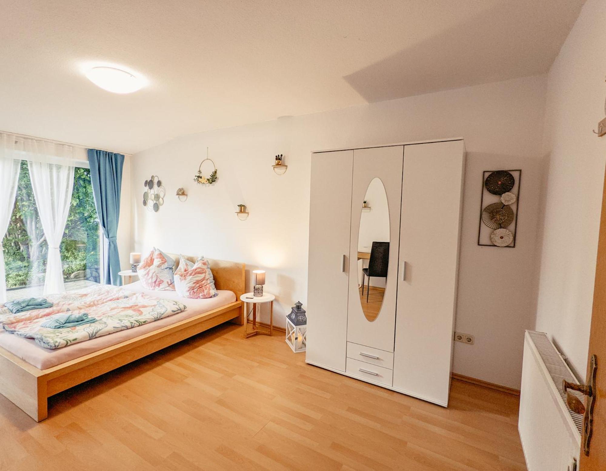 W5 - Urlaubsmagie - Wohnung Mit Grill, Terrasse & Pool Lichtenhain  Exterior foto