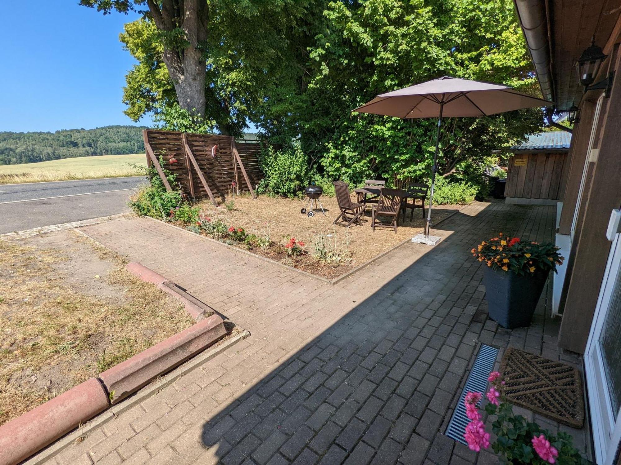 W5 - Urlaubsmagie - Wohnung Mit Grill, Terrasse & Pool Lichtenhain  Exterior foto